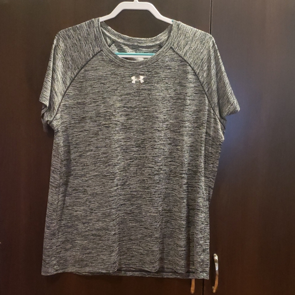 heat gear shirt